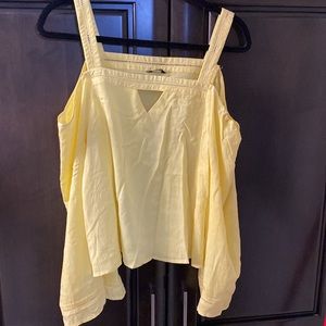 Open shoulder bell sleeve boho peasant top by Buffalo, David Bitton